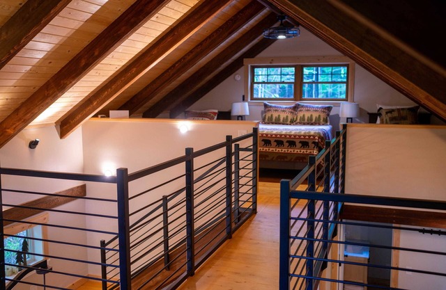 A private wooded retreat with modern amenities, close to town and pet friendly!