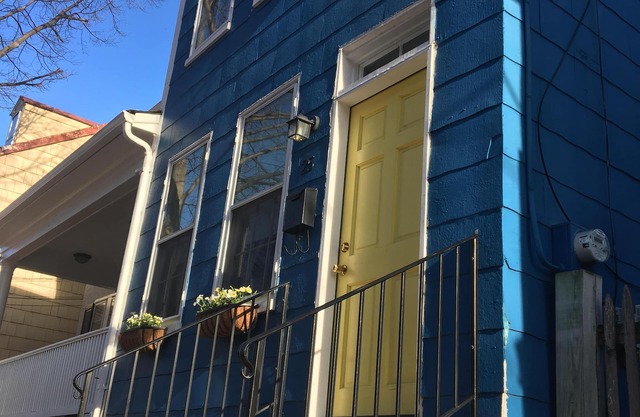 A Quiet Retreat just steps from Naval Academy and all the Downtown Fun!