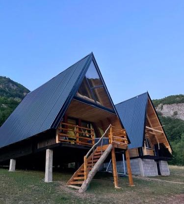A&R cottage