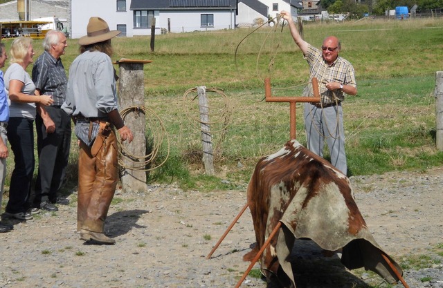 A real old-time western B&b in the Ardennes, room for 2 guests, ensuite bathroom