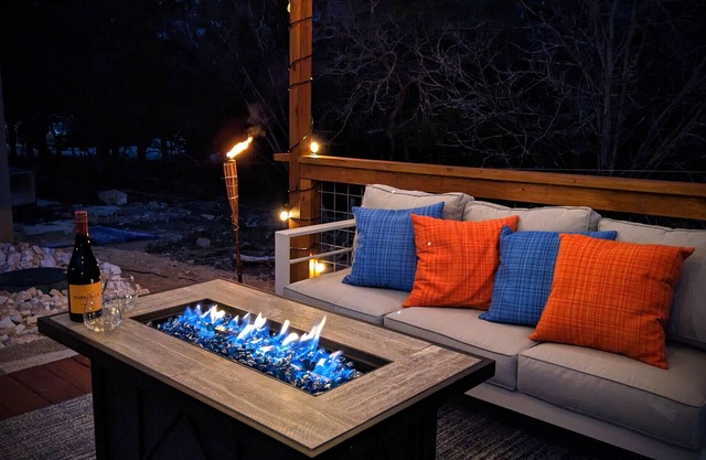 A Stunning Escape I Pet Friendly, Canyon Lake