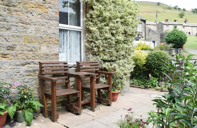 A traditional dales cottage, ideally situated in the heart of Gunnerside.