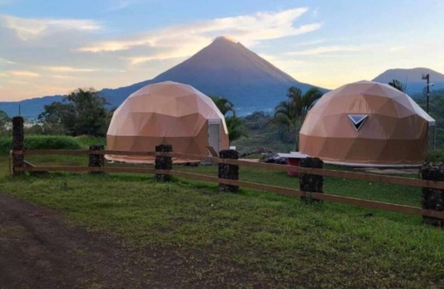 A unique luxury glamping experience with beautiful Arenal volcano + lake view!