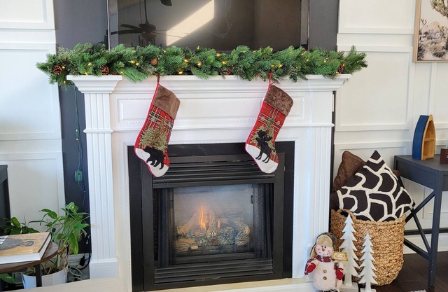 A Waterfront Christmas for 2025 is still available!