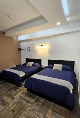 A21 EXECUTIVE SUITE at IZCALLI - TEPOTZOTLAN Families, Tourists & Travelers Choice Students Companies Executives WELCOME! 5min Izcalli-15min Esmeralda-20min Sátelite-25min AIFA