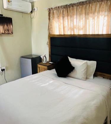 AA Nkhumeleni Guesthouse and Accomodation