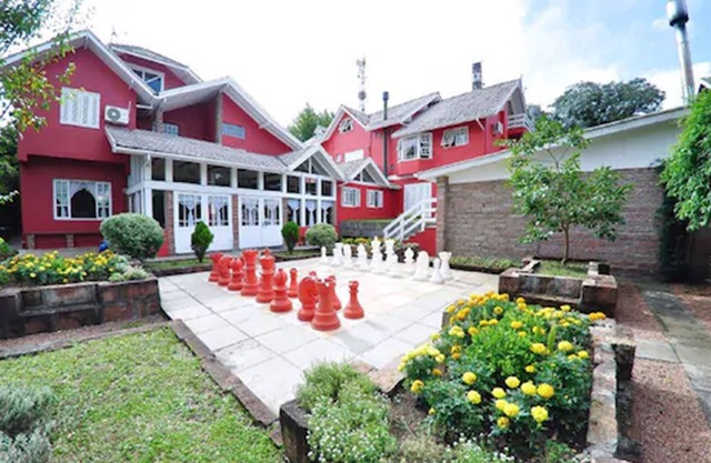 Aardvark Inn Pousada