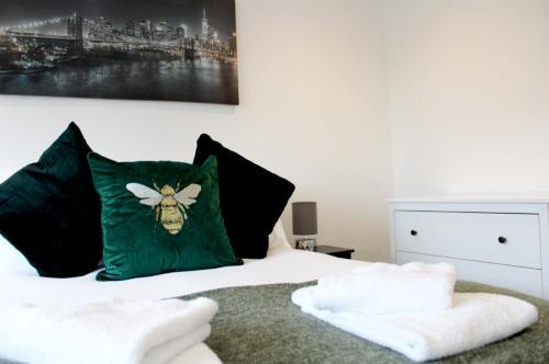 Abingdon - Private Flat with Parking 09