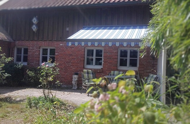 Absolute Ruhe Genießen und Nicht Weit weg von den Attraktionen Butjadingens Sein