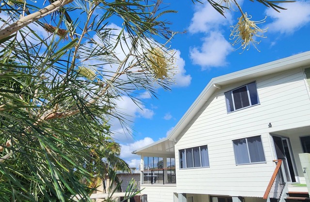 “Acacia” is a modern, spacious 4 bedroom residence with fabulous ocean views.nn