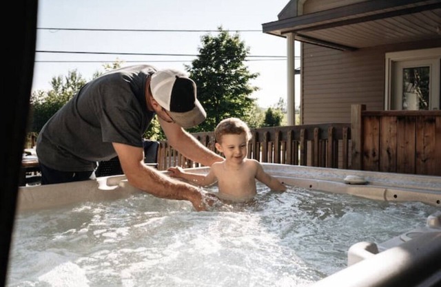 Accessible Trails with Private Hot tub and Firepit