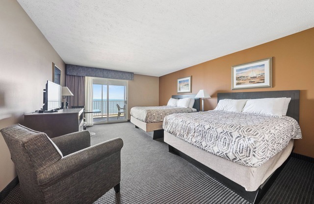 Accessible 2 Queen Room