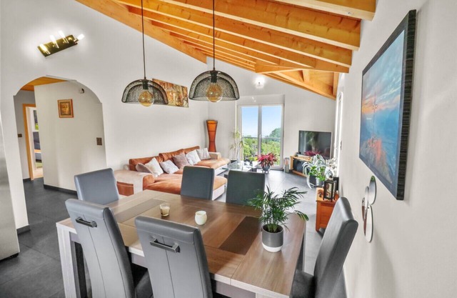 Accommodation with a view of the plain