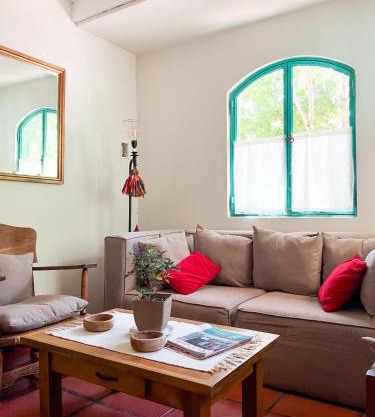 Acogedora casa cerca de la Laguna, con pileta