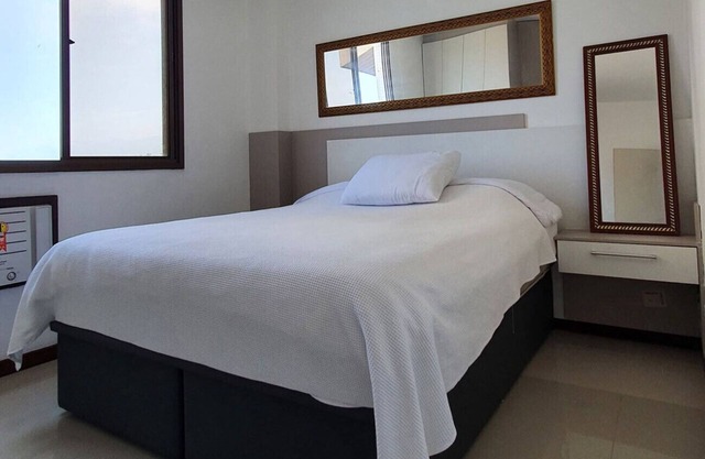 Acolhedor flat à beira-mar na Barra da Tijuca