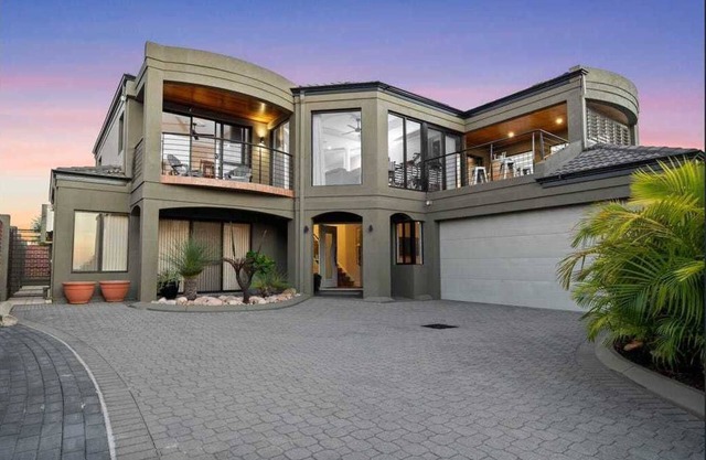 Across the road from Hilary’s Beach Club