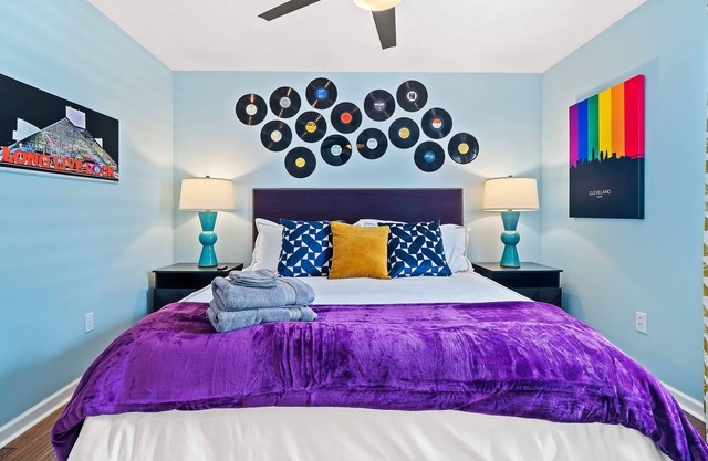 ADA-Accessible Home Steps from Cleveland Clinic