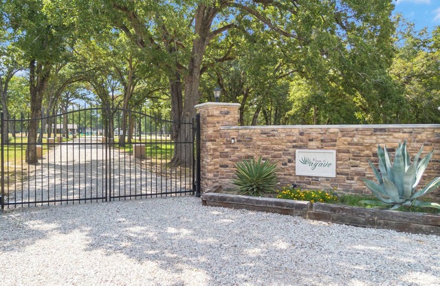ADA Compliant Cargo Home No. 13 Lantana