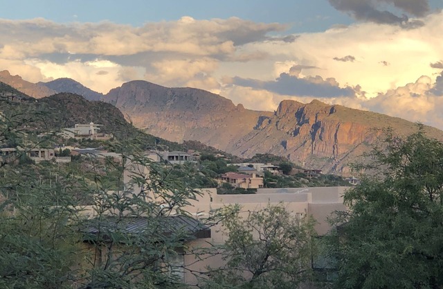 Adjacent to Lowes Ventana Canyon Golf Resort with breathtaking views!