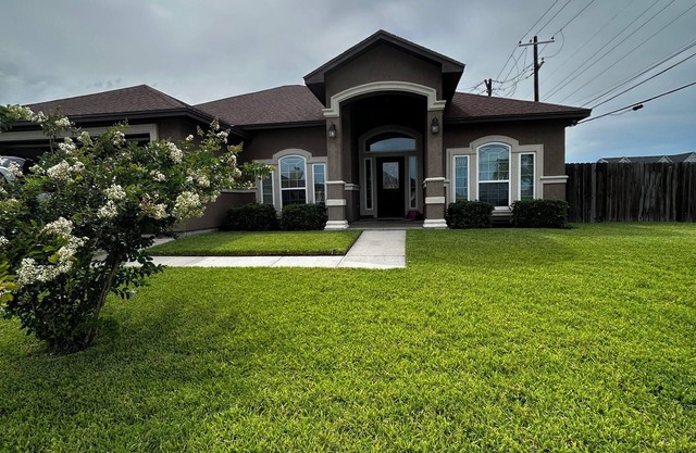 Admirable southside location!