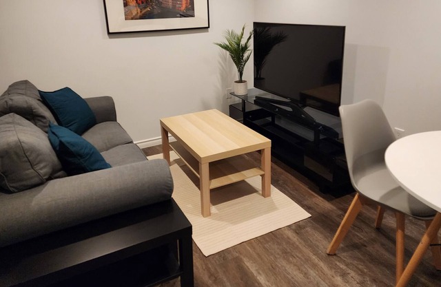 Adorable 1-Bedroom