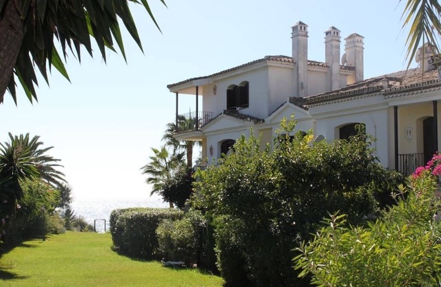 Adosado junto al Mar