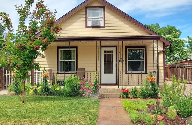 Adventure Awaits!-5 min from downtown and parks