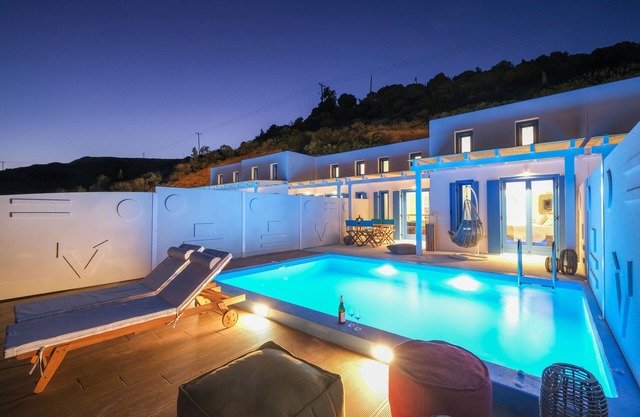 Aelia Collection Suites - Adults Only