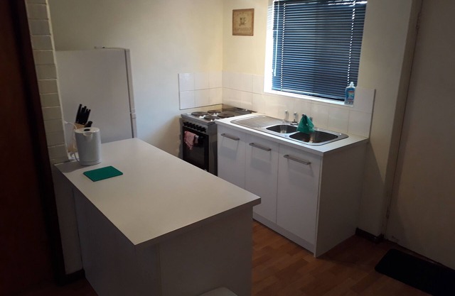 Affordable apartment close to the city, cafes & shopping