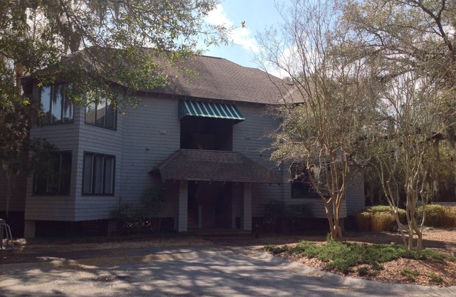 Affordable, Comfortable 2 Bed, 2 Bath Villa - walk to beach!