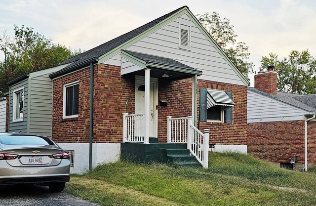 Affordable Peaceful Cozy House in STL