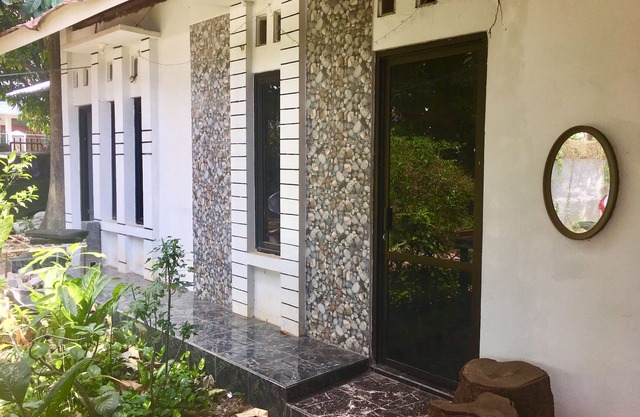 Affordable Room with Private Bathroom