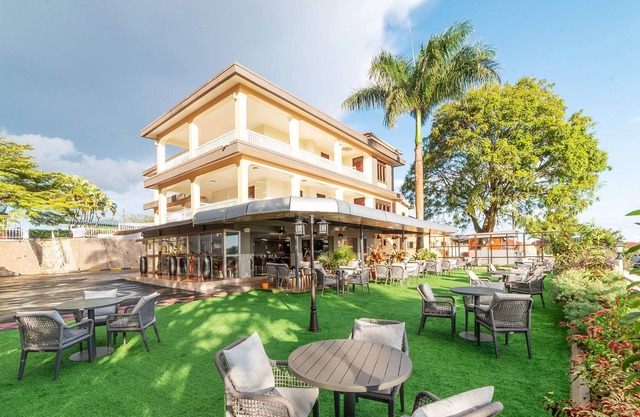 Afro Park Hotel and Health Club