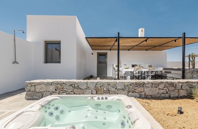 Agrilia Suites (Anthos Suite)