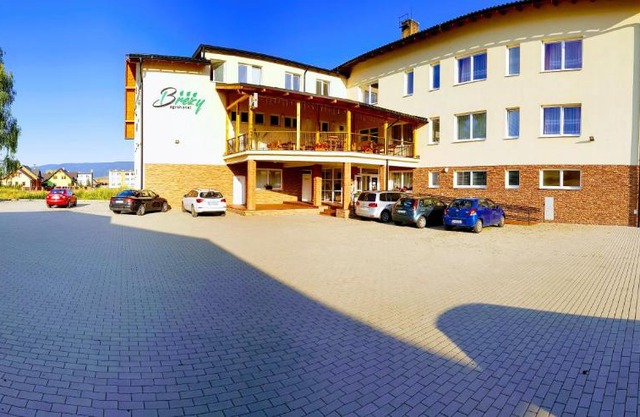 Agrohotel Tri Brezy