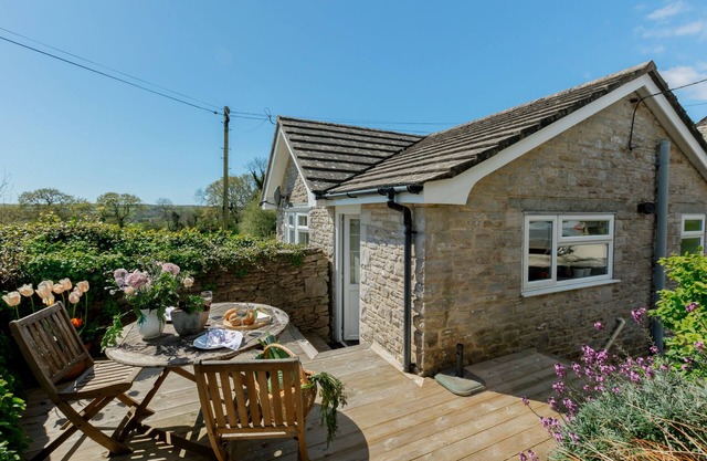 Ailwood Cottage, Corfe Castle. Sleeps 2