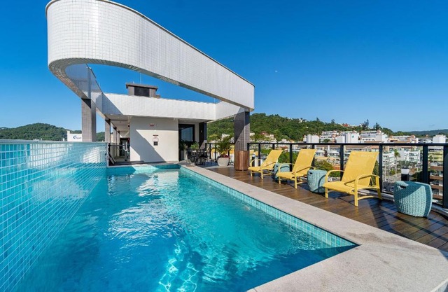 Aion Suítes Compacto E Luxuoso Loft Rooftop Com Piscina Academia À Poucos Passos Da Praia 