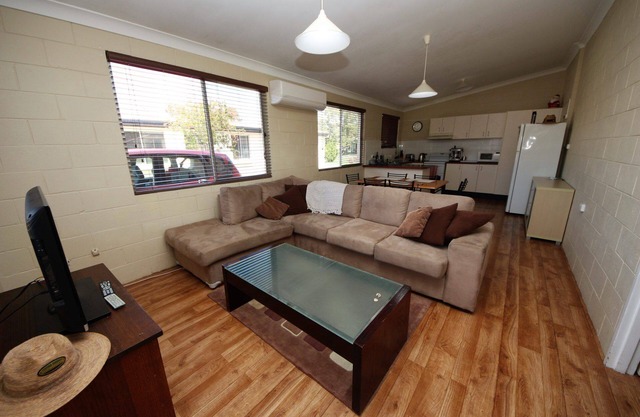 Air conditioned *ground floor own carport * Sheets/Towels not included