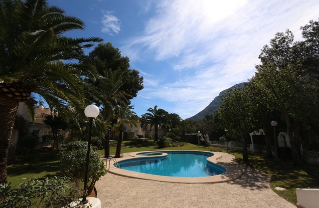 air-conditioned house with swimming pool - ideal family vacation - WIFI
