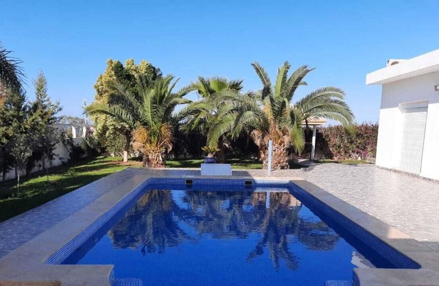 AIR-CONDITIONED Villa with Private Pool Saadia, cap de l'eau