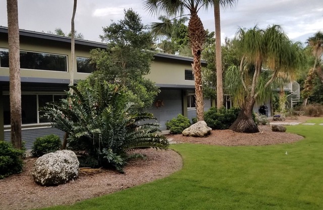 Airstream pool house, heated pool, lavish gardens, waterfalls, very private.