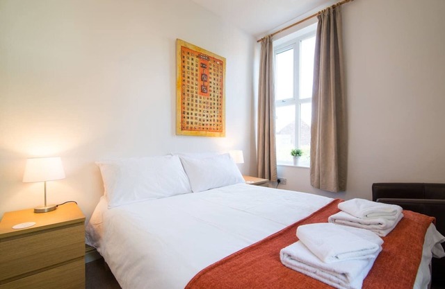 Airy Spacious Flat in the heart of Cosmopolitan West Didsbury