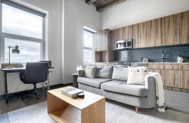 Airy West Loop Jr 1BR w/Gym & Rooftop, nr Union Park, by Blueground