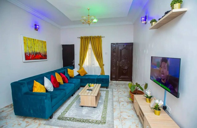 AJI (1.0)| Luxury 3BED Apartment (Ijegun, Lagos)