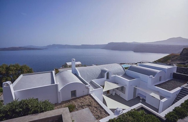 Akrotiri Private Residence | Caldera View Luxury Retreat