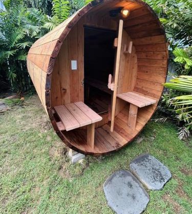 Akule Clubhouse- Awa 1 Bedroom Apt by the Beach condo
