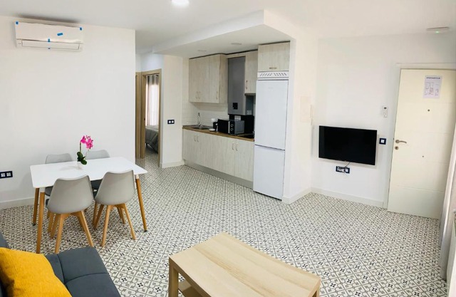 Al-Qazeres Suites