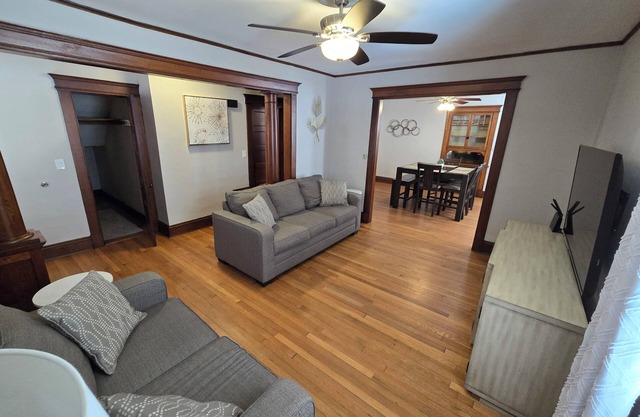 Al's 2-bedroom apartment in Hartford