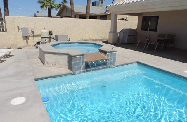 Alibi-Step to open desert