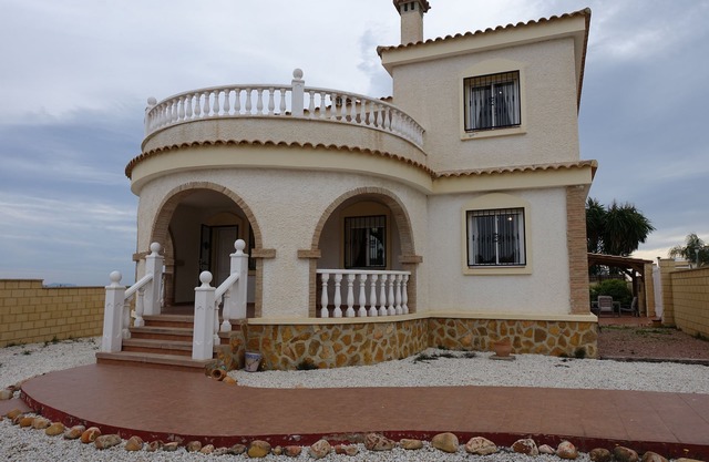 Alicante Area, Private Villa, Private Swimming Pool And Air Con and Wi Fi